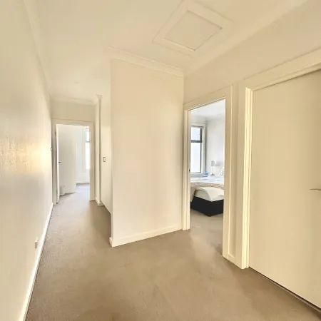 Peaceful 3BR Retreat - Free Parking -  Close to City