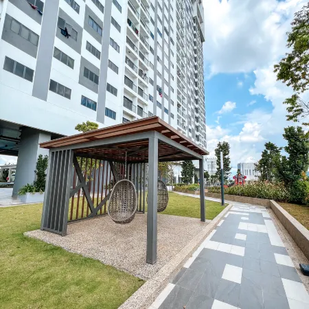 Trader Garden Residences by TROFF