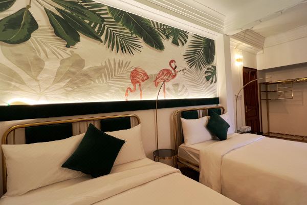 A In Hotel 5_3