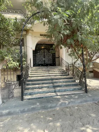 the king Narmer hotel