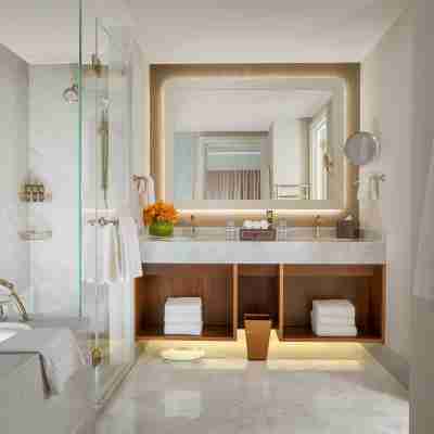 Paiza Lofts at Parisian Rooms