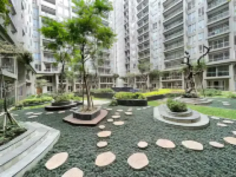 Landmark Residence by Emily in Town Hotel di 