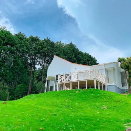 Sunlit Villa Izu