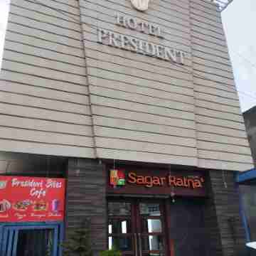 Hotel President Chintpurni Hotel Exterior