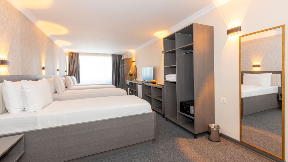 Mays Otel