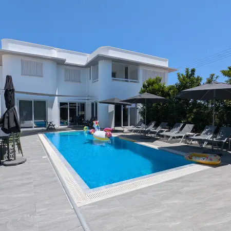 anemelie Vacation Home