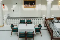Kampoeng Indonesia Hotel - breakfast