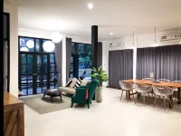 Rim klong house, Banrublom Rayong beach +Free wifi (Pool Villa)