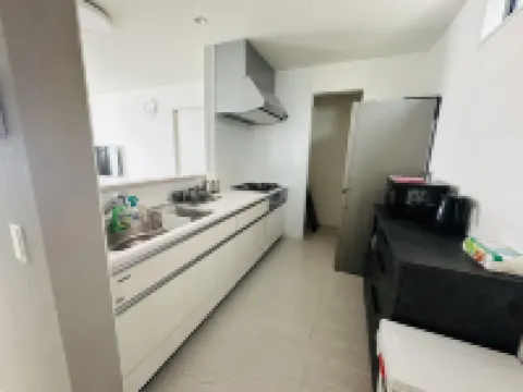 福の荘　空港１号棟 春日市のホテル