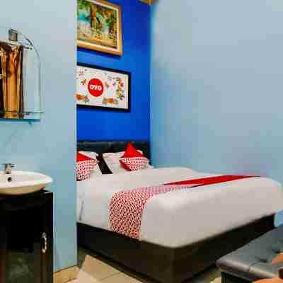 Hotel O Guest House Amalia Malang Others