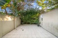 Oasis 4BR House/Darling Harbour&Casino-7 mins walk Hotels in Pyrmont