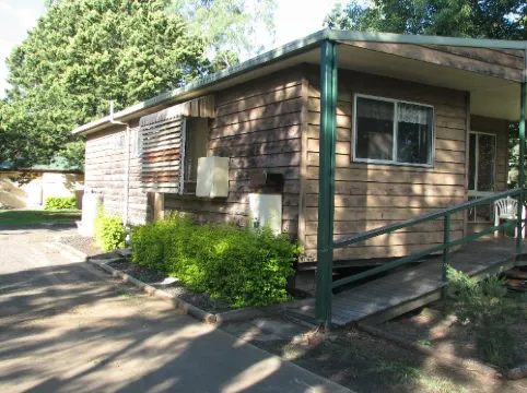 風景如畫的裏姆汽車旅館 布納酒店