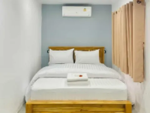 ทิวสน รีสอร์ท โรงแรมในอำเภอ ชุมแพ