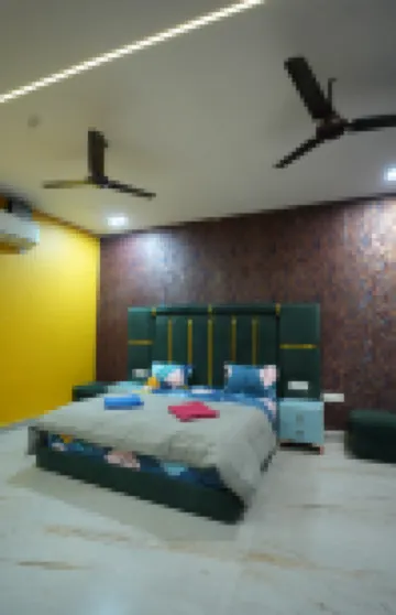 Hotel Konaaz Inn