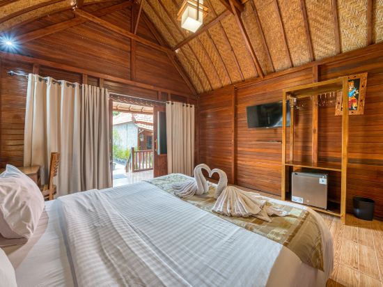 Uli Wood Villa Jimbaran