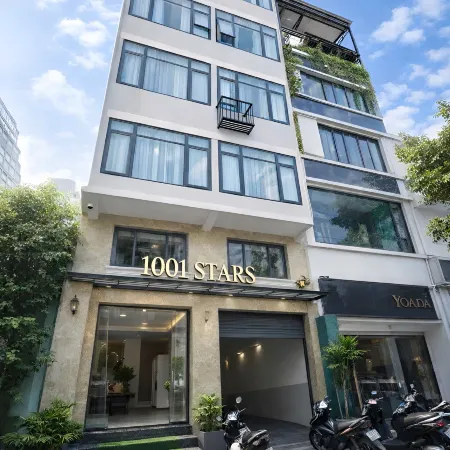 1001 Stars Hotel Отели рядом с достопримечательностью «Куан-Бинь-Тхань»