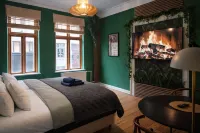 Greenbrook Homes - Jungle Suite - โฮมสเตย์