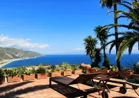 VILLA LOU TAORMINA Private Villa Sea View Pool - บังกะโล