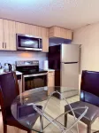 Spacious 1 Bedroom apartment in Hidden Way. - โฮมสเตย์