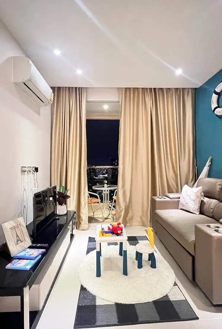 ห้องเตียงใหญ่ 2108