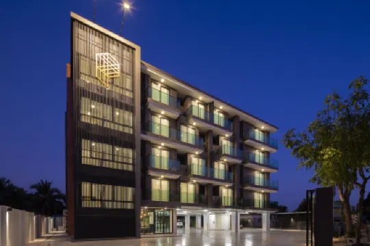 Parrish Serviced Apartment Hotel dekat Islam Cultural Center Thailand