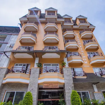 Hotel Hidden Kingdom