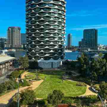 Lux Docklands District 3-level TH *FreeParking Hotel Exterior