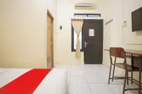 Hotel O Stasiun Tegal Near Alun-Alun Formerly Ameera Guest House