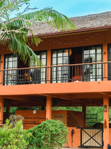 รูปภาพของนิรันดร์ฟาร์ม