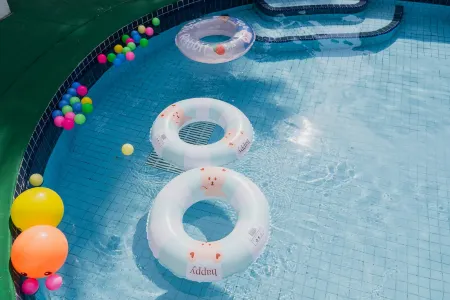 BJ Villa55 w/Private swimming pool KTV 7BR 25pax Отели рядом с достопримечательностью «Сад тропических специй»