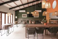 The Freedom Hotel - Desayuno