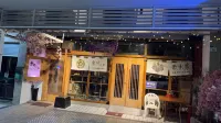 Dang Guei Ha-Ma-Seng Homestay Hotels in Siziwan