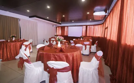 Mariners Court Hotel Cebu Отели рядом с достопримечательностью «Форт Сан Педро»