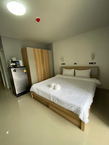 ห้องสแตนดาร์ด เตียงใหญ่ 1 เตียง