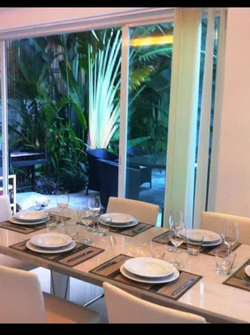 รูปภาพของRoyal Nest