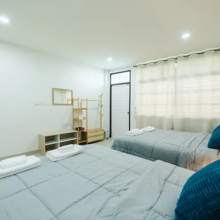 11 House