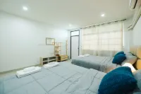 11 House - Villas