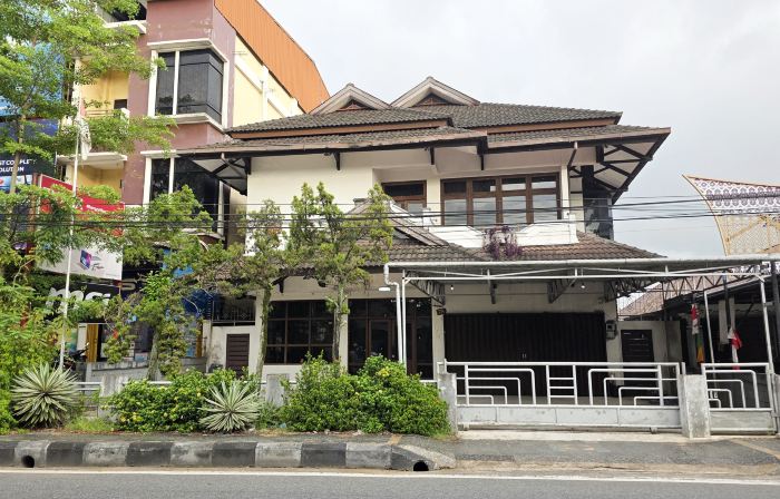Johar Luxury House