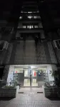Newly Renovated 3BR 2BA Opposite Taipei 101 - 1 Min to MRT - Elevator - Luxe