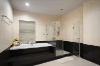 Tropical Pool Villa 2