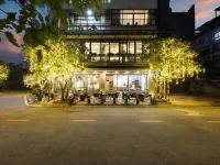 3A Hometel Hanoi Hotels near Gia Lam