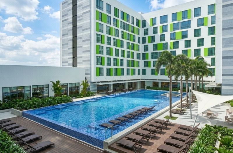 S Livin Airport Apartment - Beside to Holiday Inn