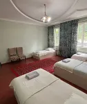 Yurta Guest House - Airport - 駐車場
