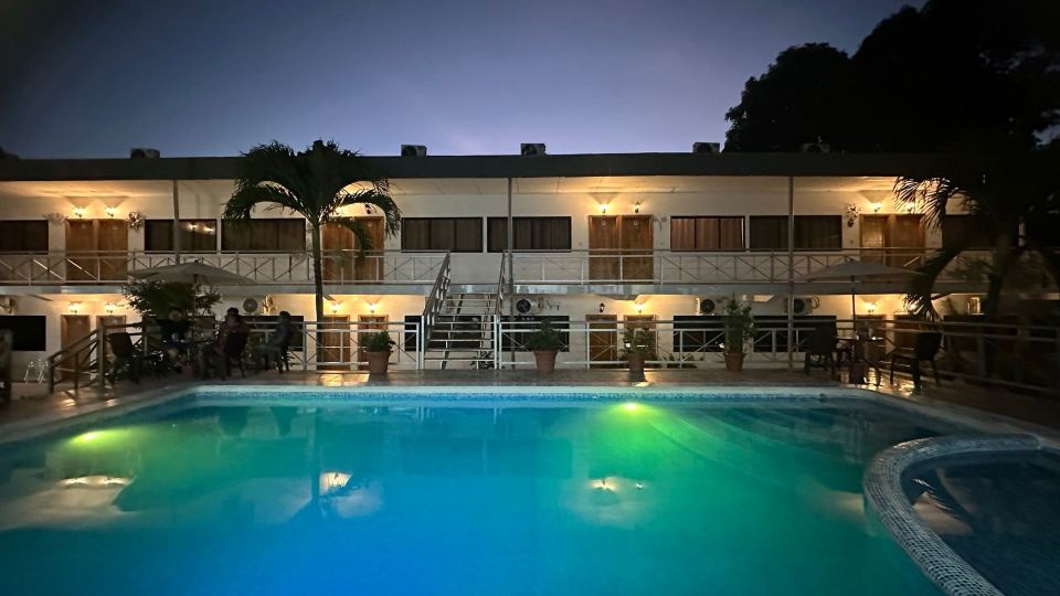 CASA BLANCA HOTEL