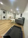 Entire Place at Downtown Toronto - บังกะโล