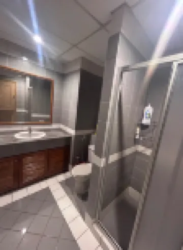 古晉河景陽台房 下樓吃海鮮 上樓看遊船