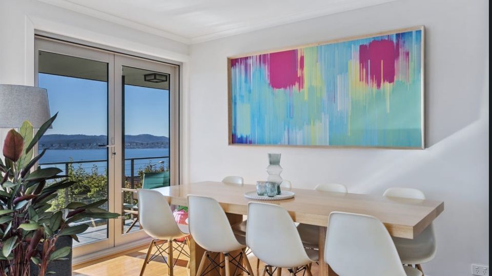 Nicolas Escape panoramic views luxury and space