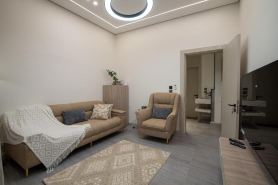 Elite One-Bedroom Apt AlRimal-6