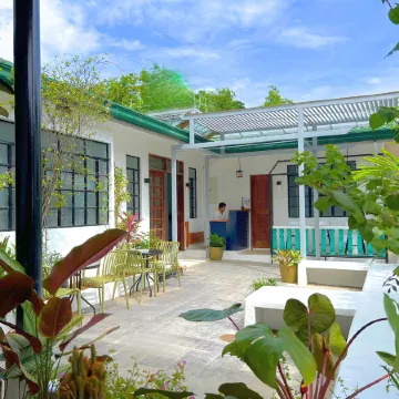 A Casa Portuguesa Coron Boutique Hostel
