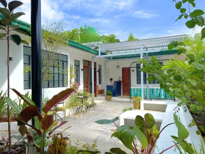 A Casa Portuguesa Coron Boutique Hostel فنادق في 